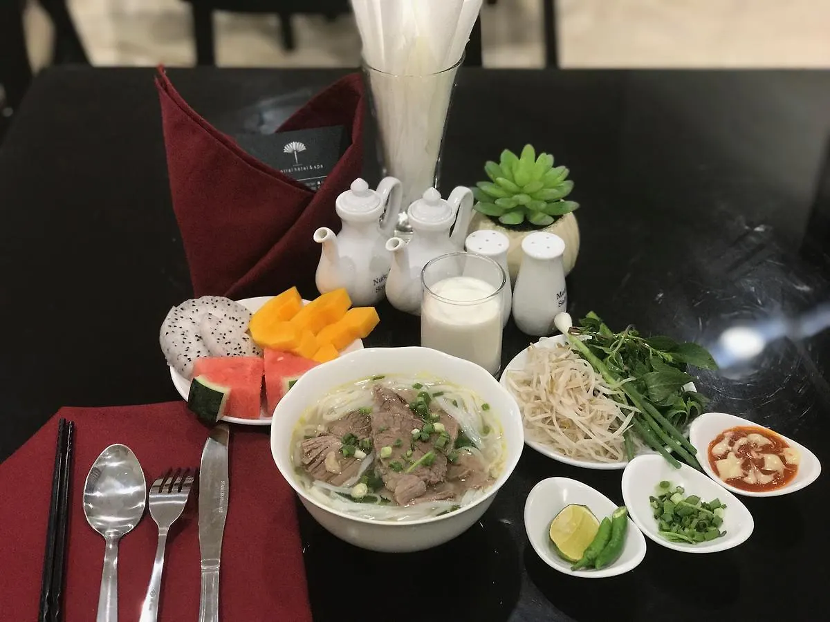 セントラル ホテル ＆ スパ ダナン市